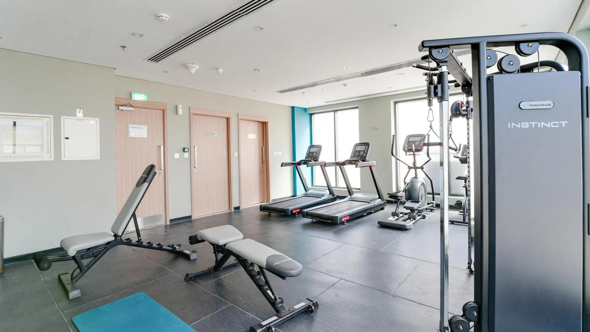 Apartment Unique Studio In Azizi Riviera,City & Pool View Dubai